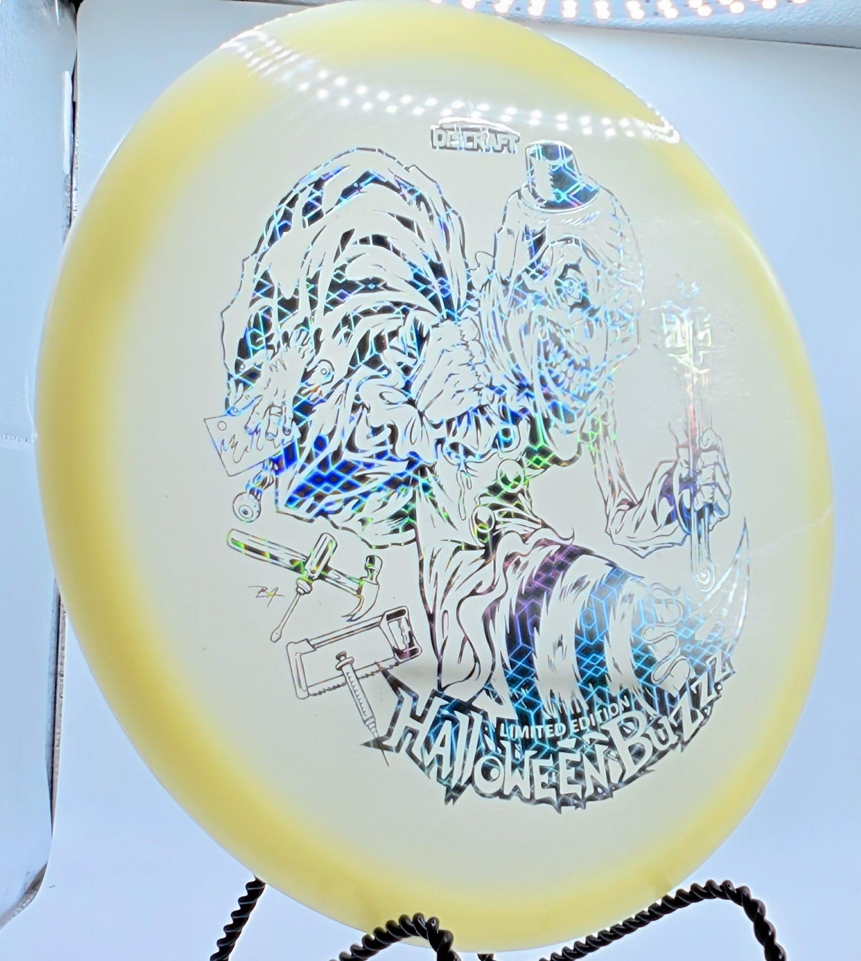 2025 LE Halloween Mega Glo Single Stamped Buzzz – Grip, Rip, and