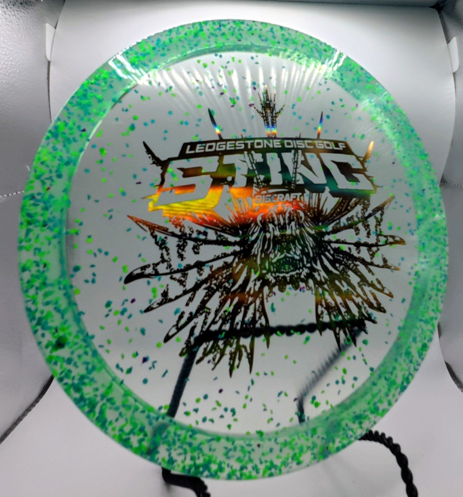 Stiff CryZtal Confetti Sting