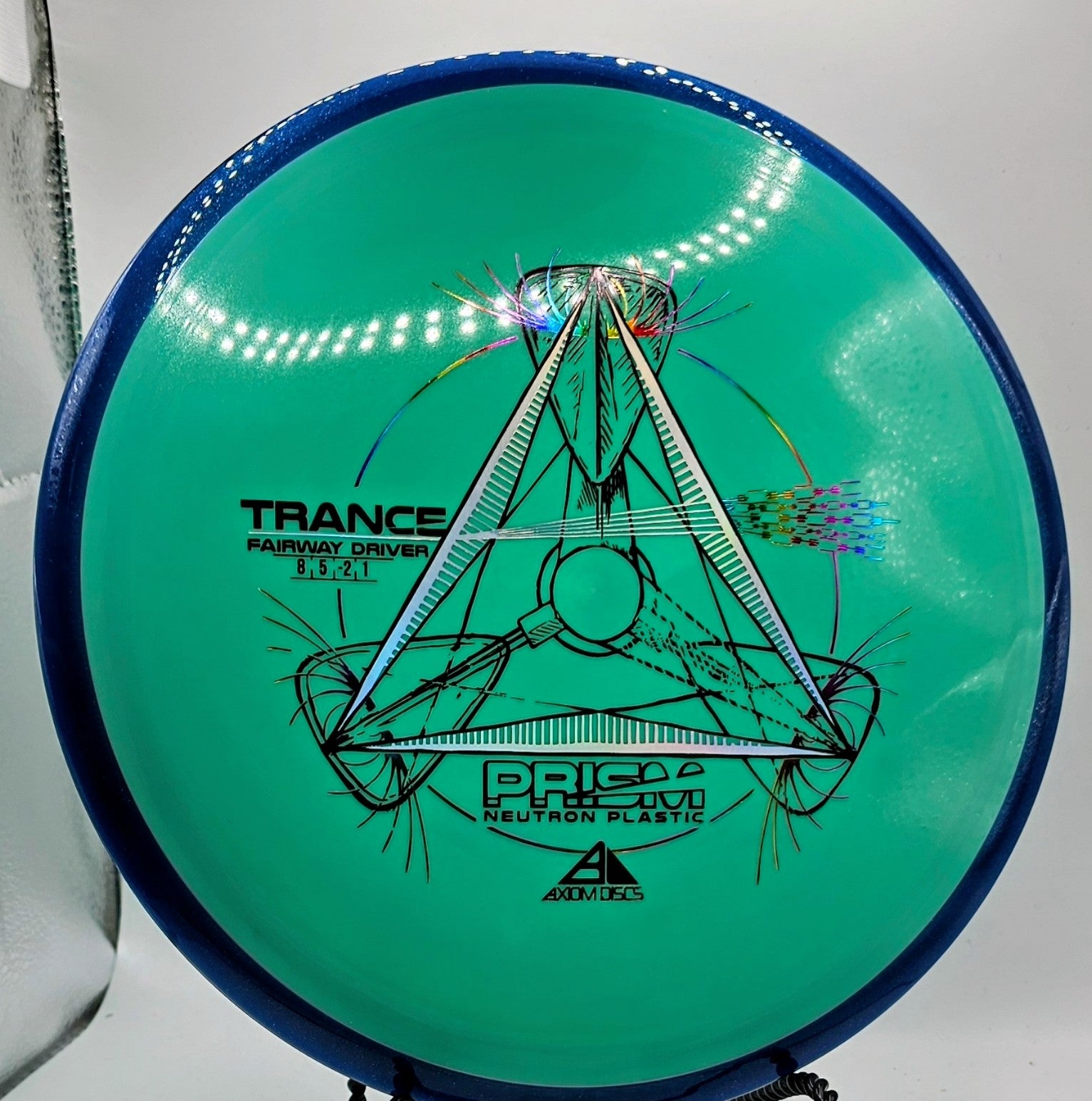 Prism Neutron Trance