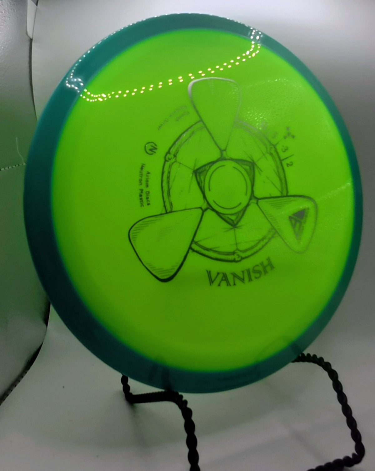 Axiom Neutron Vanish